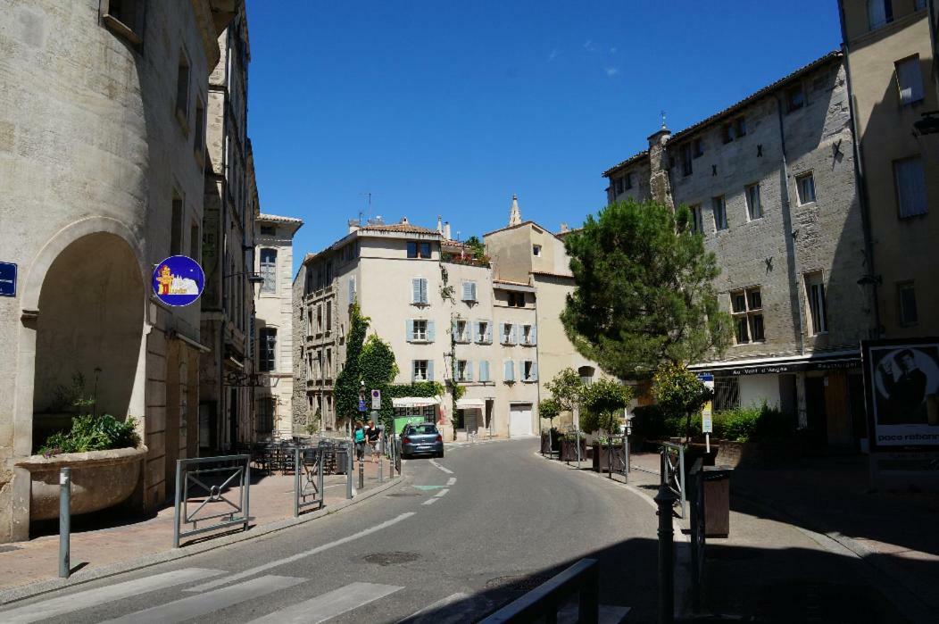 Les Marchands Avignon Exterior photo